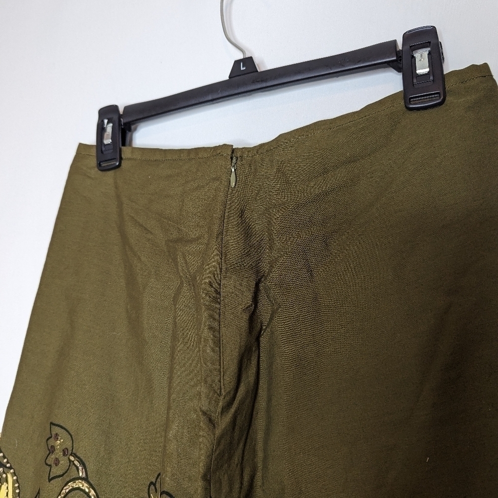 Lapis Green Whimsical Skirt With Sequin Floral Detail - Picture 9 of 12